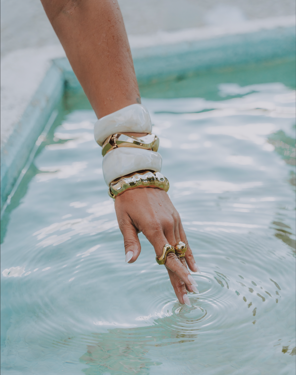 MADE TO STAY ON | Joias para a vida real