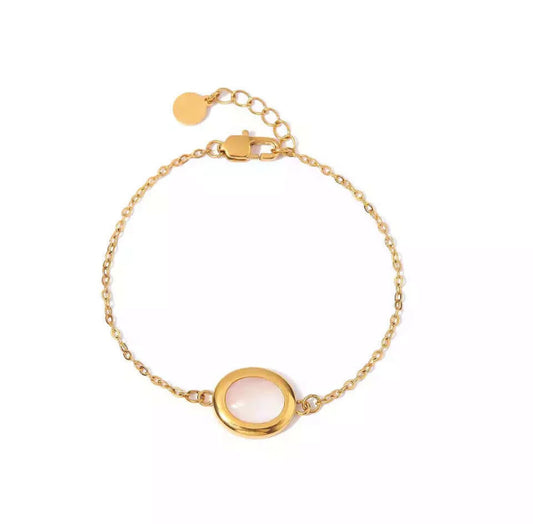 Pulseira em aço inoxidável dourado com pedra 
